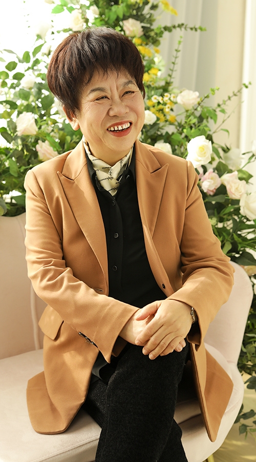 潘秋梅近照